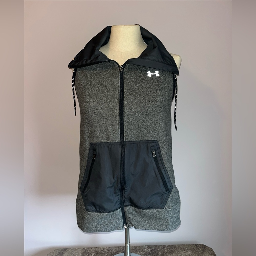 Under Armour UA Cold Gear Full Zip Vest Gray Womens Size Small